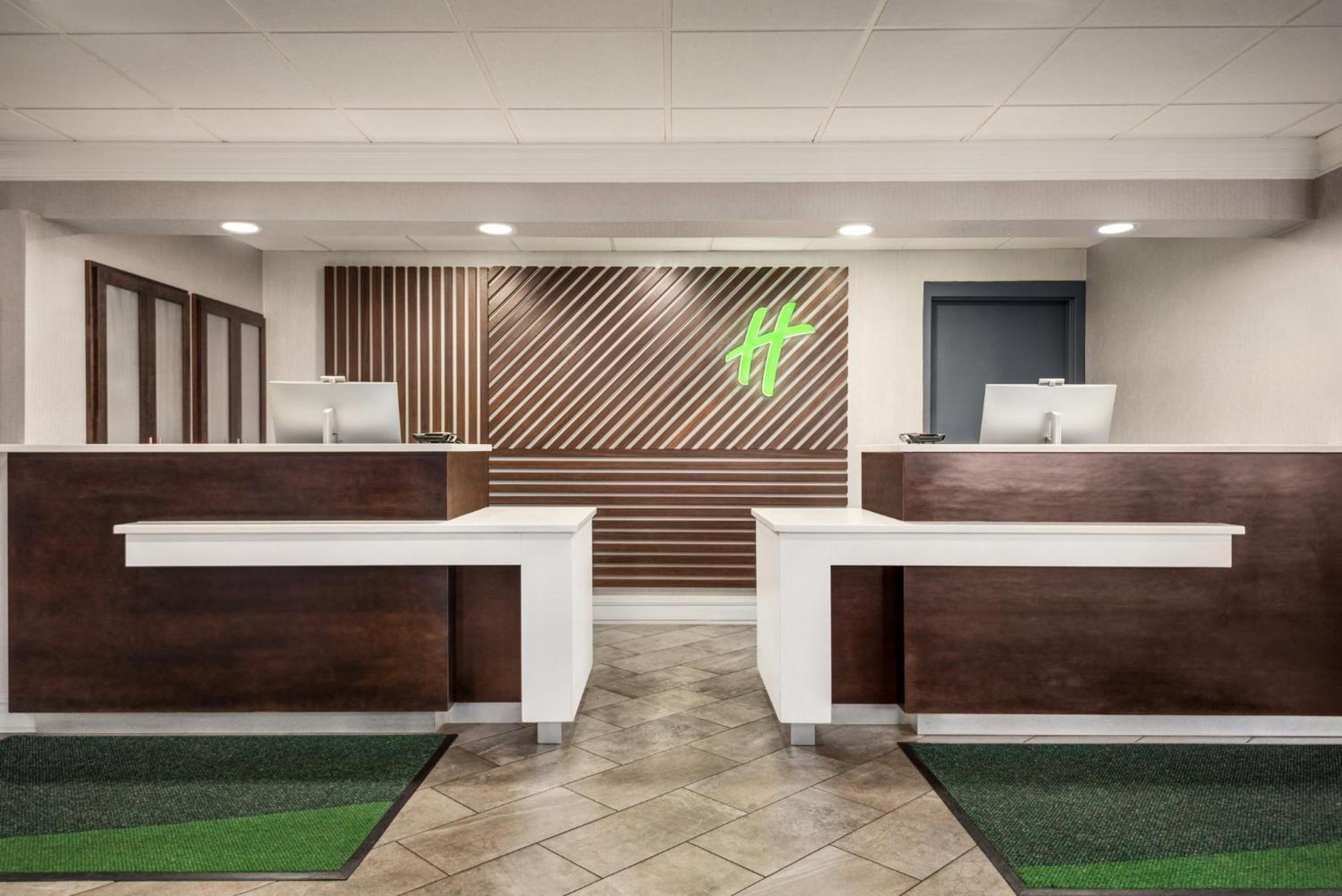 Holiday Inn Mobile West I-10 By Ihg Tillmans Corner Exterior photo